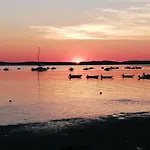 Vue Bassin Port Ostreicole Et Lumineux Avec Piscine Et Balcon ! *