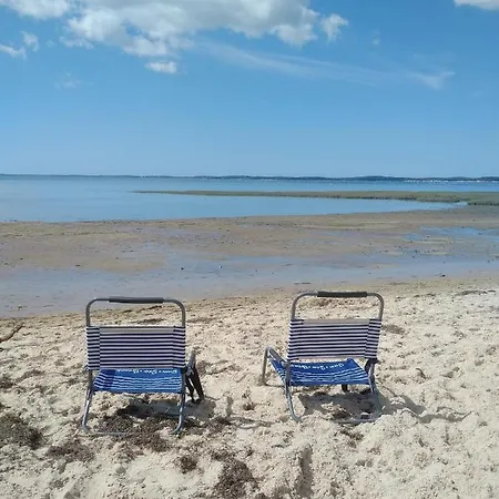 Апартаменты Vue Bassin Port Ostreicole Et Lumineux Avec Piscine Et Balcon ! Андерно-ле-Бэн